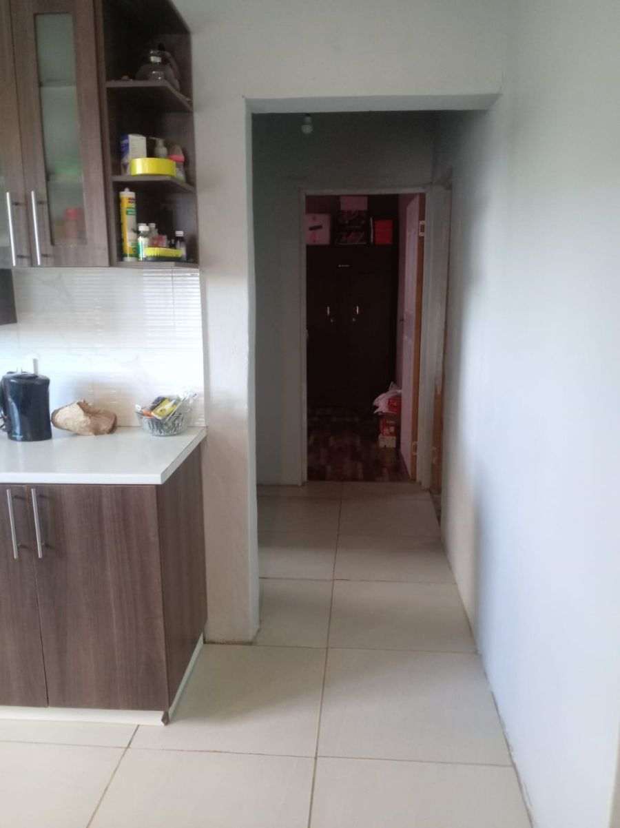 5 Bedroom Property for Sale in Scenery Park Eastern Cape